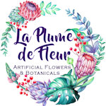 La Plume Logo